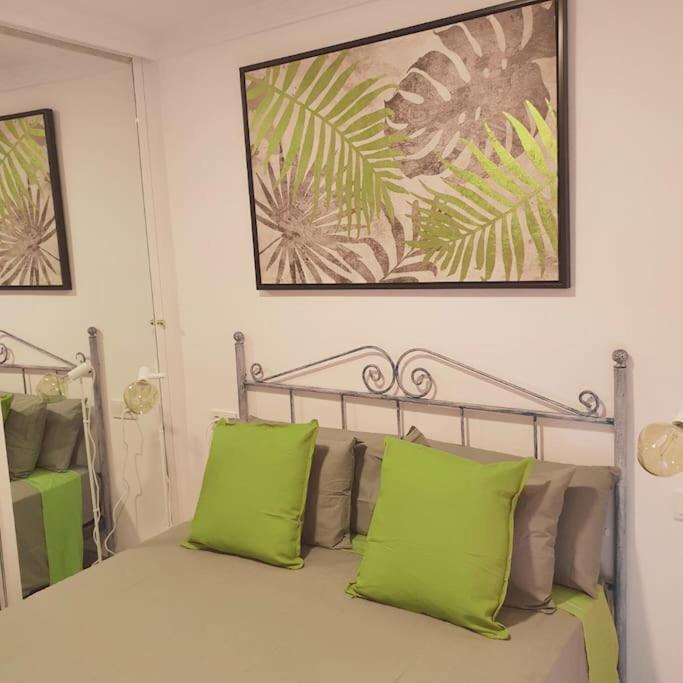 Soleada Casa En Nerja Villa Bagian luar foto